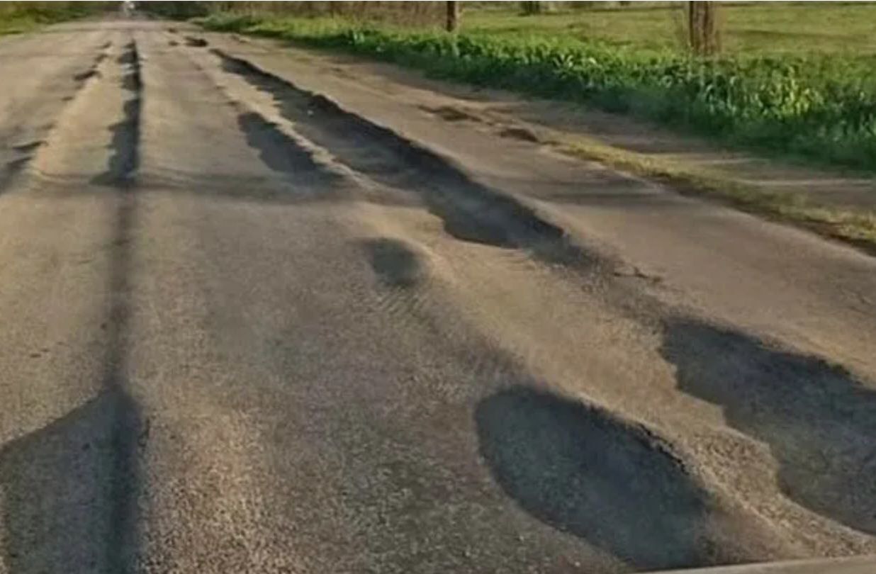 Начались подготовительные работы по ремонту дороги на въезде в Бердянск со стороны Мариуполя.