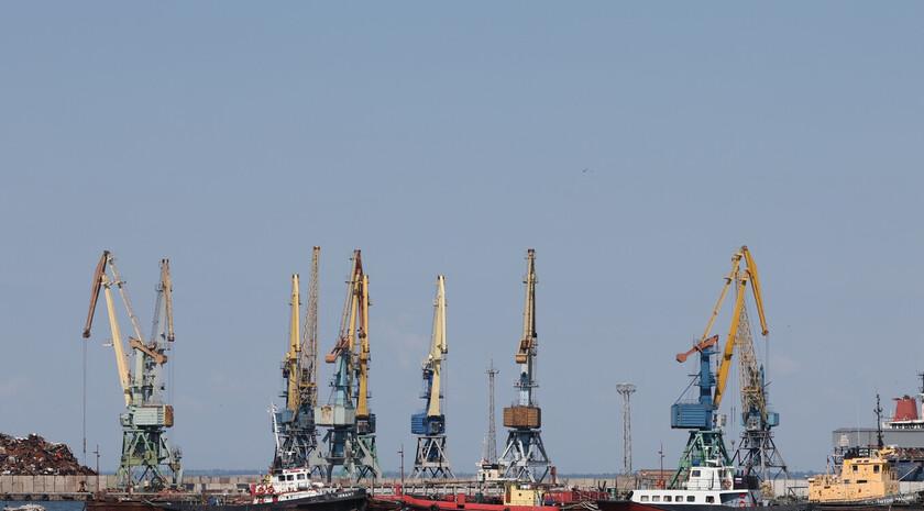 Прудиус: Бердянский морпорт сможет обеспечить импортно-экспортный потенциал предприятий Новороссии .